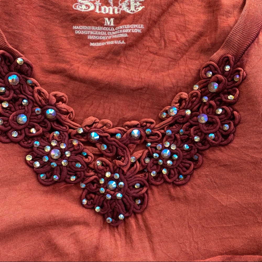 Rodeo/western rust colored long sleeved top